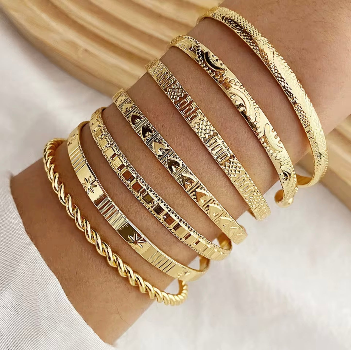 Women’s Bracelet Set